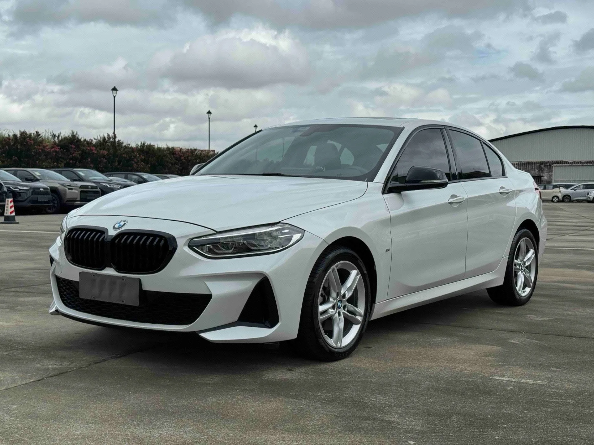 2023 BMW 1 Series 120i 1.5T M Sport Shadow Edition Automatic