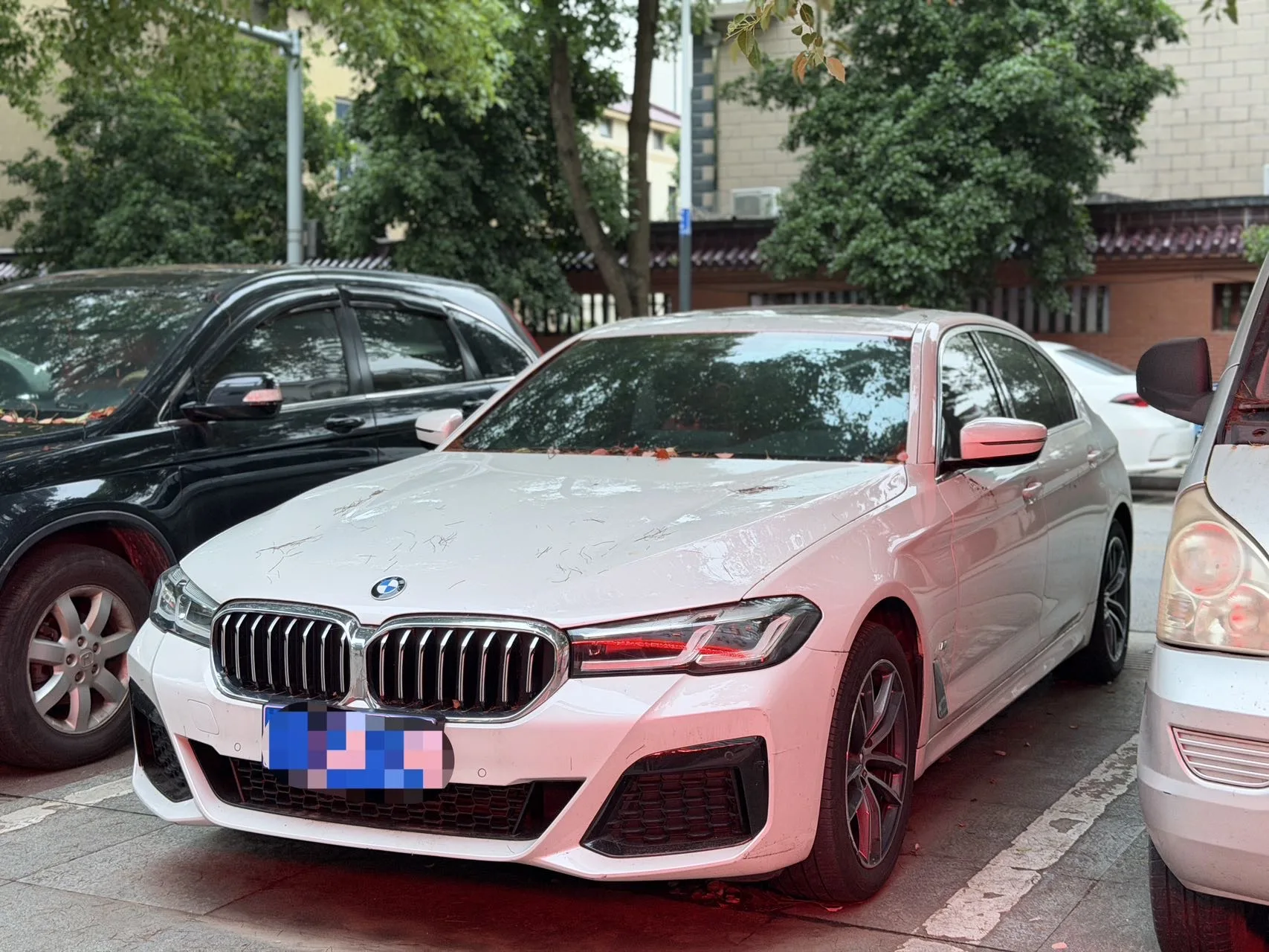 2022 BMW 5 Series 525Li M Sport Package