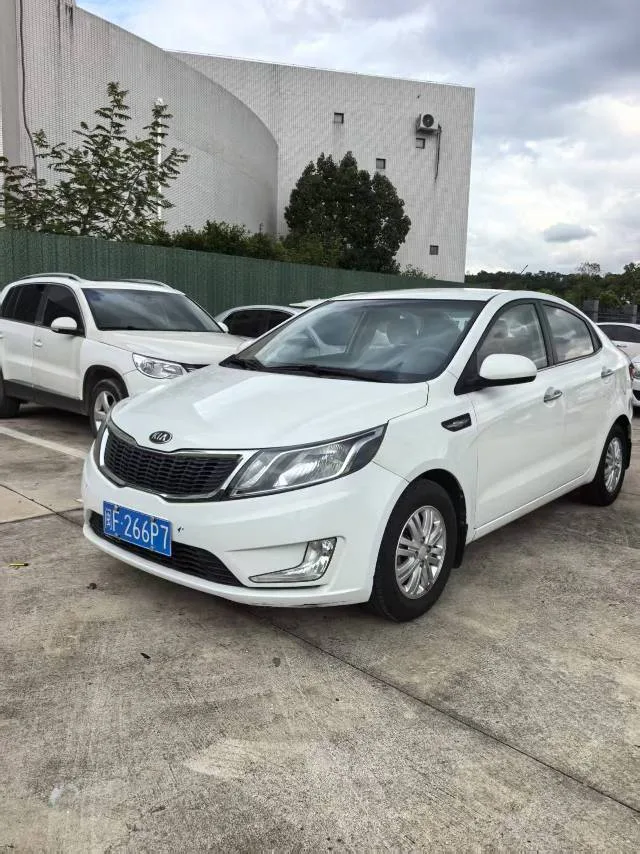 2011 Kia K2 Sedan 1.4L AT TOP