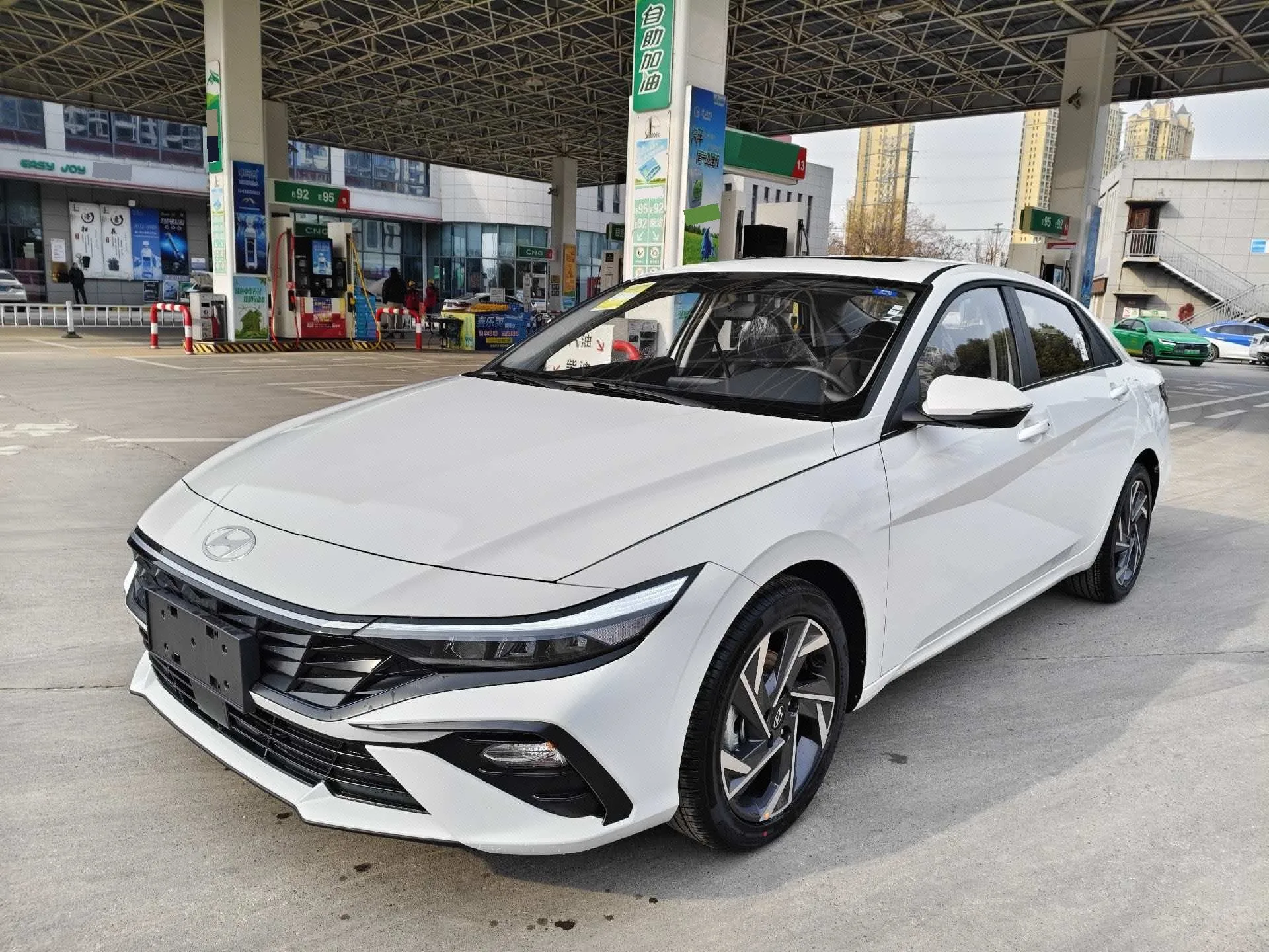 Хён Elantra 2023 1,5 l вариатор GLX Элита Версия