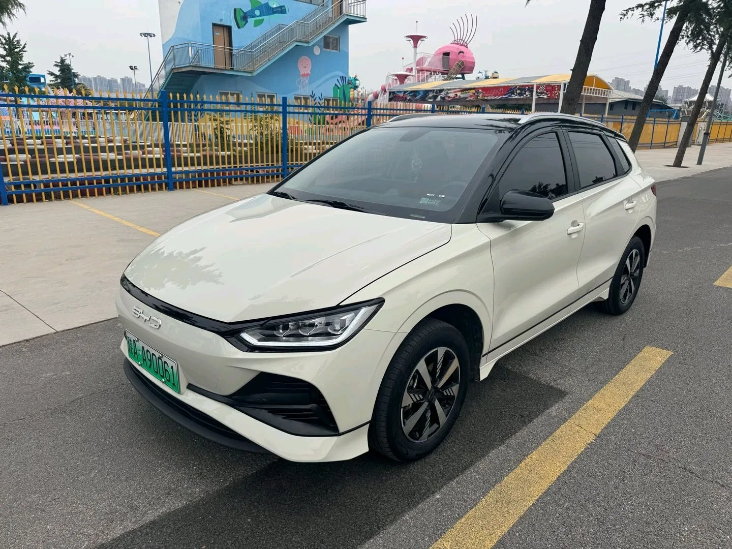 BYD 2024 e2 Glory Edition Luxury Trim, Automatic Transmission