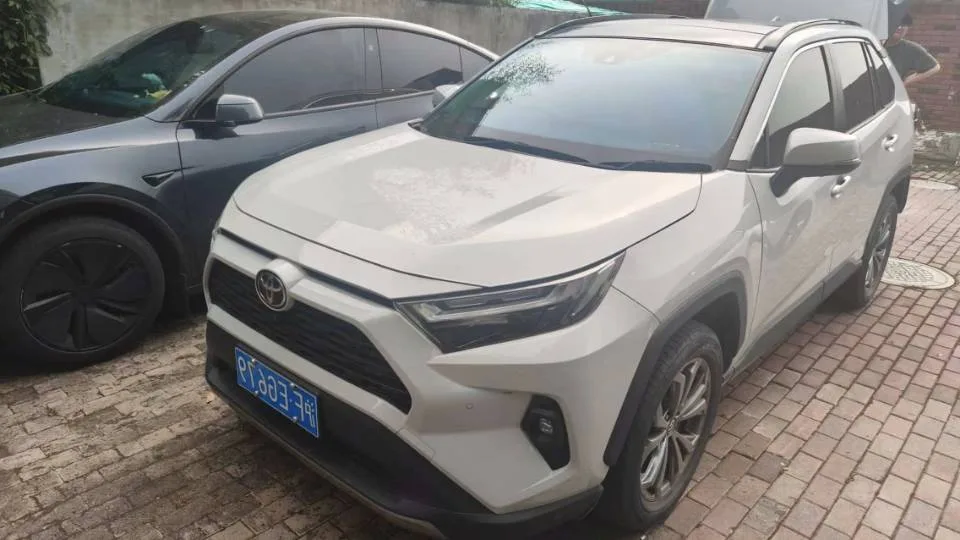 Toyota 2023 RAV4 2.0 CVT 2WD Fashion Plus Edition Automatic