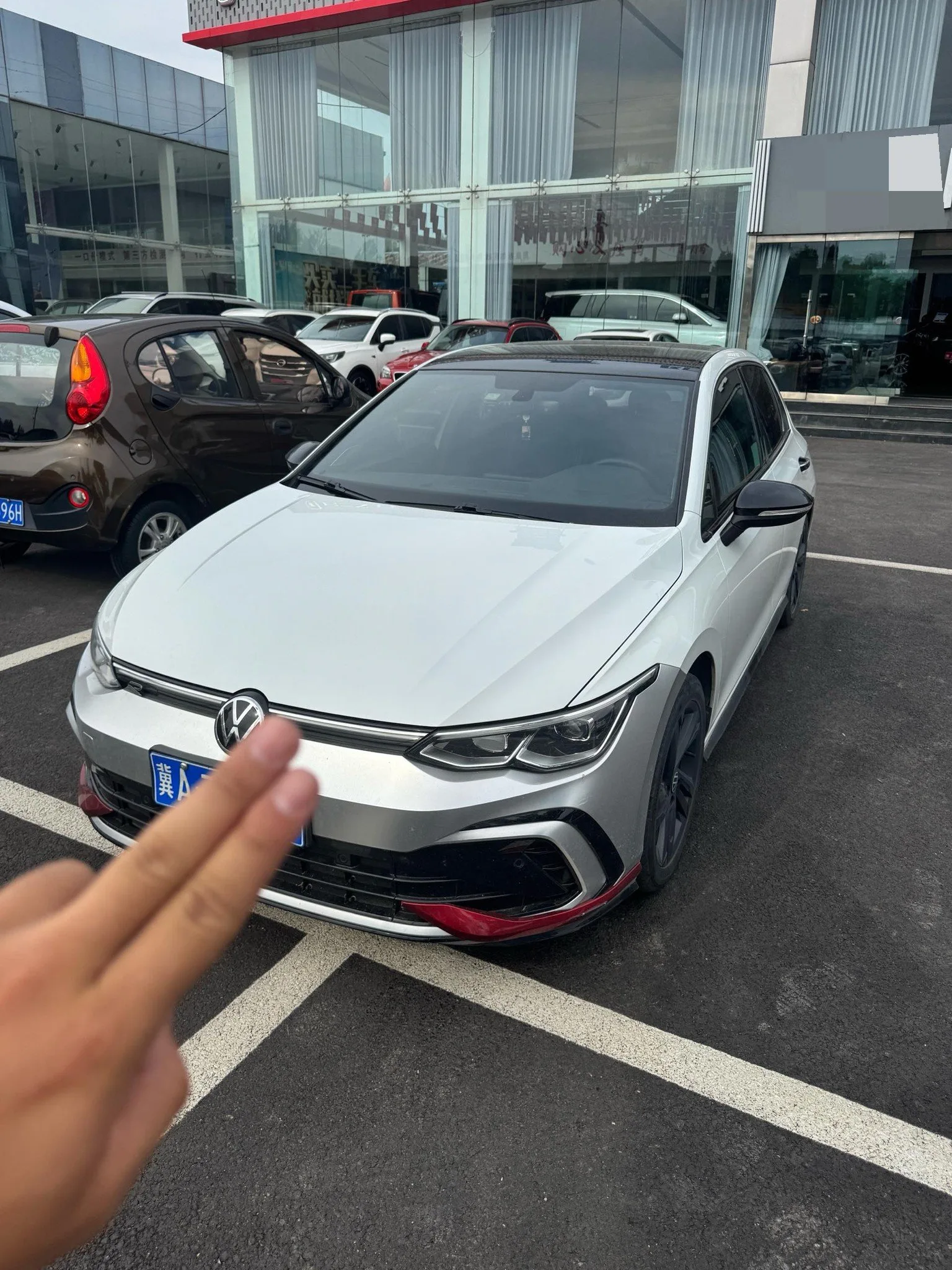Volkswagen 2023 Golf 8 R-Line 1.4TSI 280TSI Lite Automatic