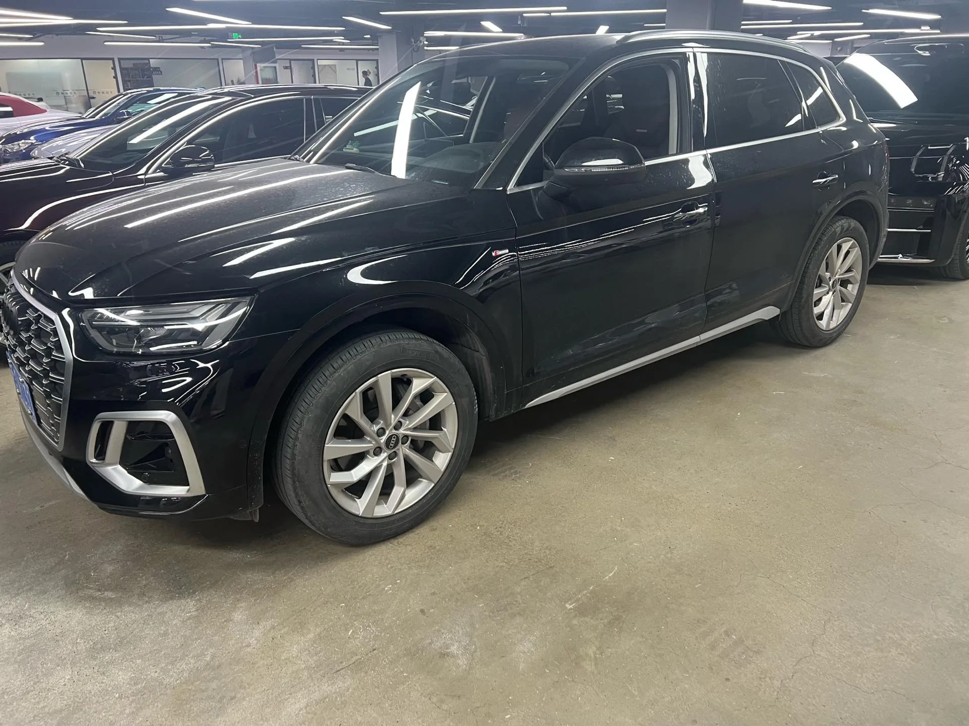 Audi Q5L 2022 40T Luxury Dynamic