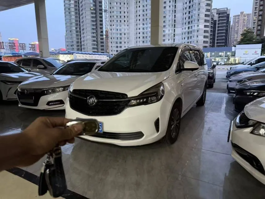 Buick GL8 2021 Land Business Class 652T Luxury