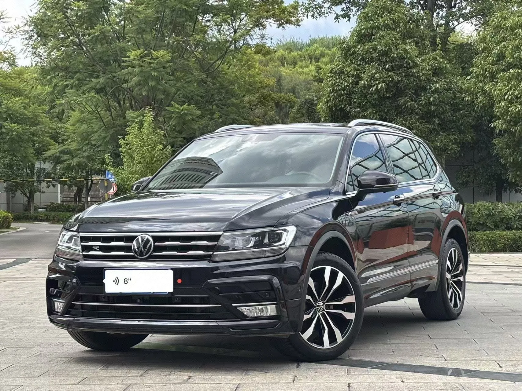 Tiguan L 2021 330TSI Automatic 2WD R-Line Premium Edition