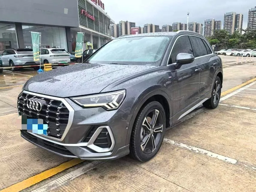 2020 Audi Q3 45 TFSI quattro Sport