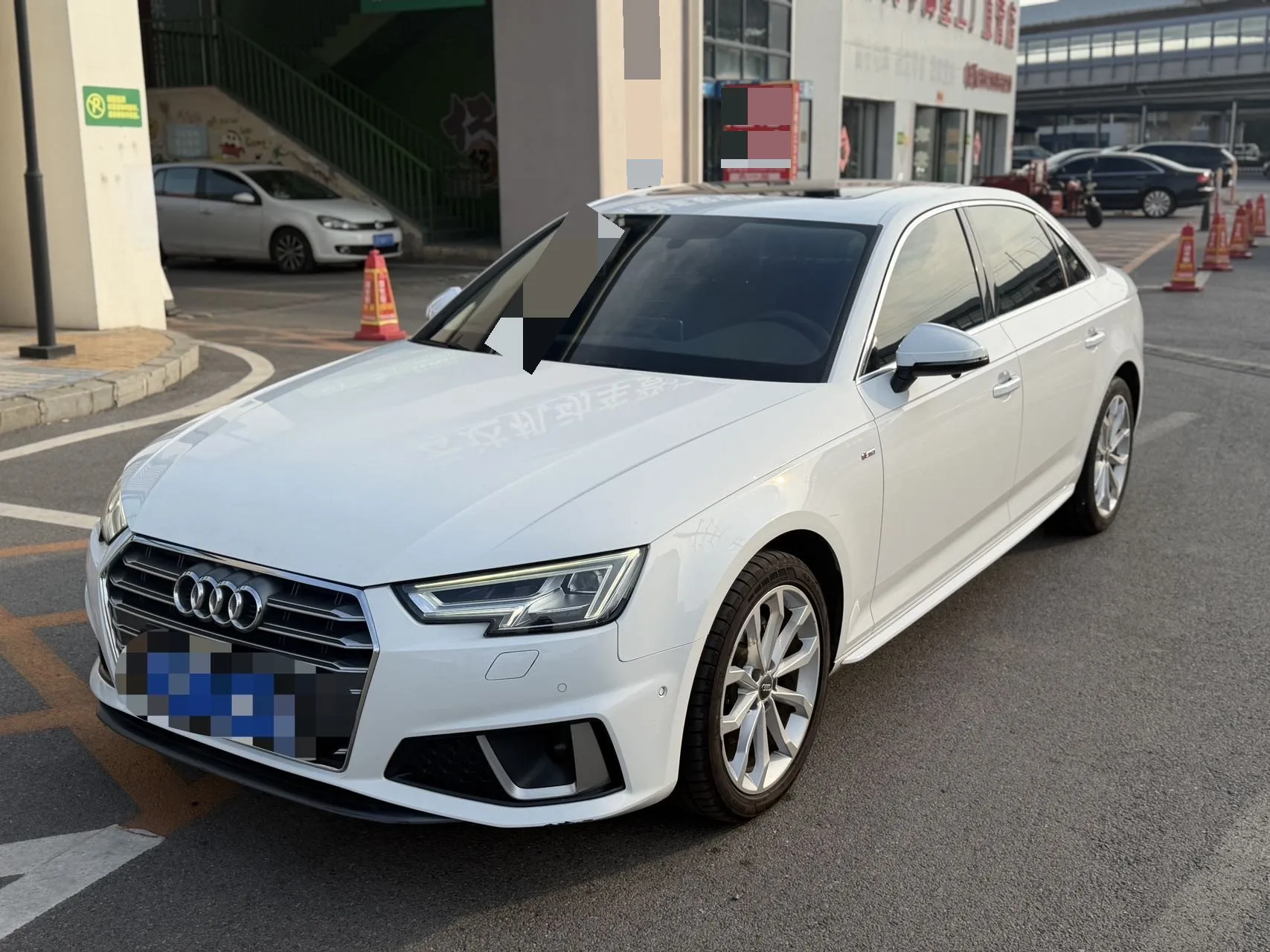 Audi A4L 2019 40 TFSI Fashion Edition (China VI Emission Standard)