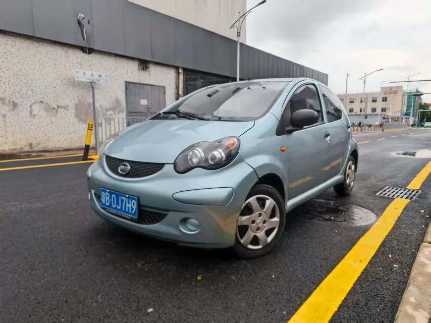 BYD F0 2015 Model Year 1.0L AMT Xianku Edition
