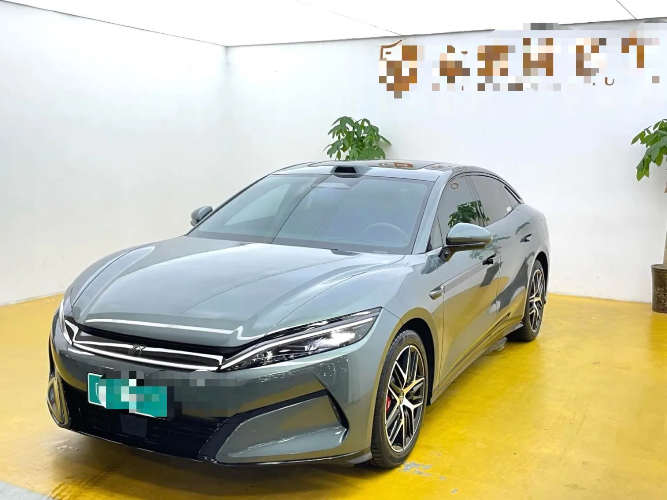 Han L 2025 DM-p All-Wheel Drive LiDAR Flagship Model