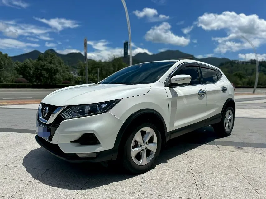 Nissan Qashqai 2021 2.0L CVT Smart Edition