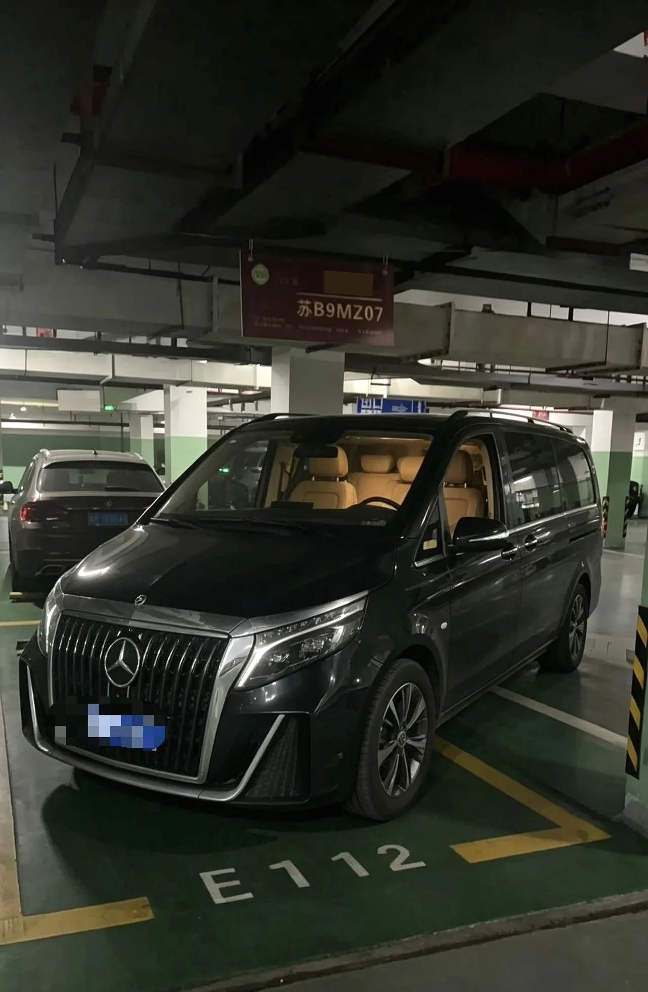 Mercedes-Benz V-Class 2022 V 260 2.0T Navigator Edition Automatic