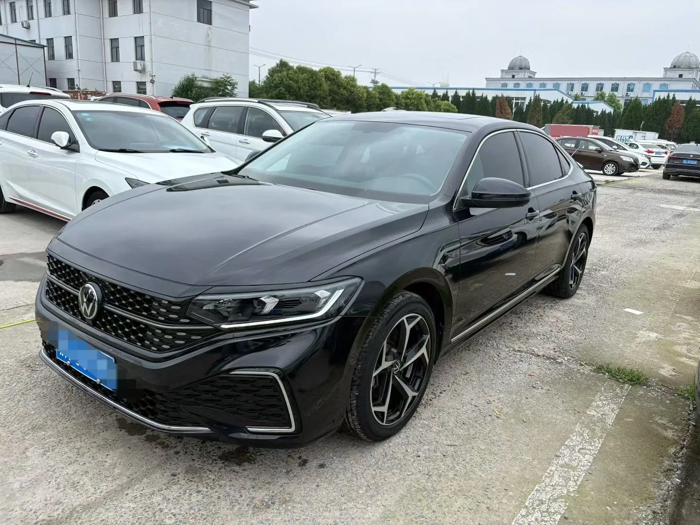Volkswagen 2024 Passat 2.0TSI 330TSI Starry Sky Elite Edition Automatic
