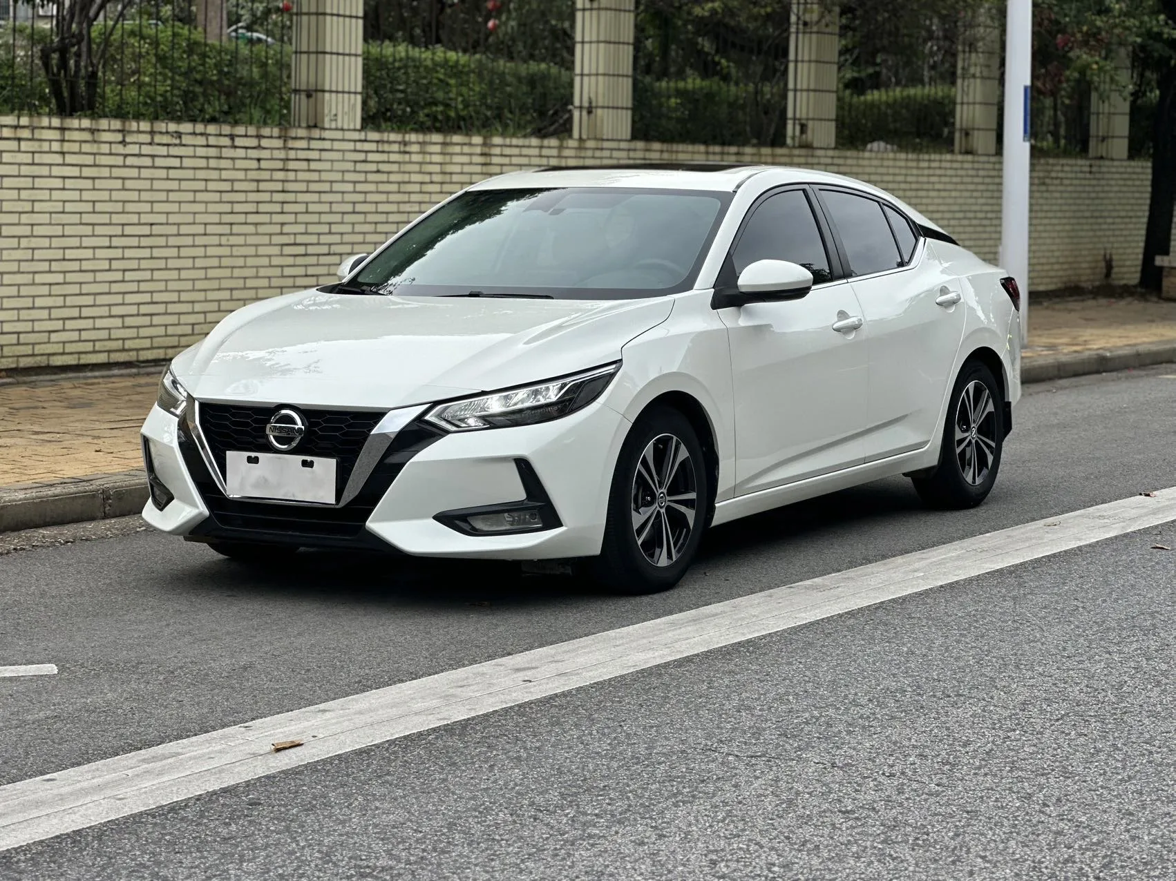 Nissan Sylphy 2021 1.6L XL CVT Enjoy Edition