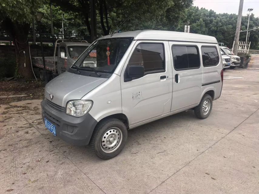 Wuling 2023 Sunshine 1.5 Practical 5/7 Seat Manual Transmission