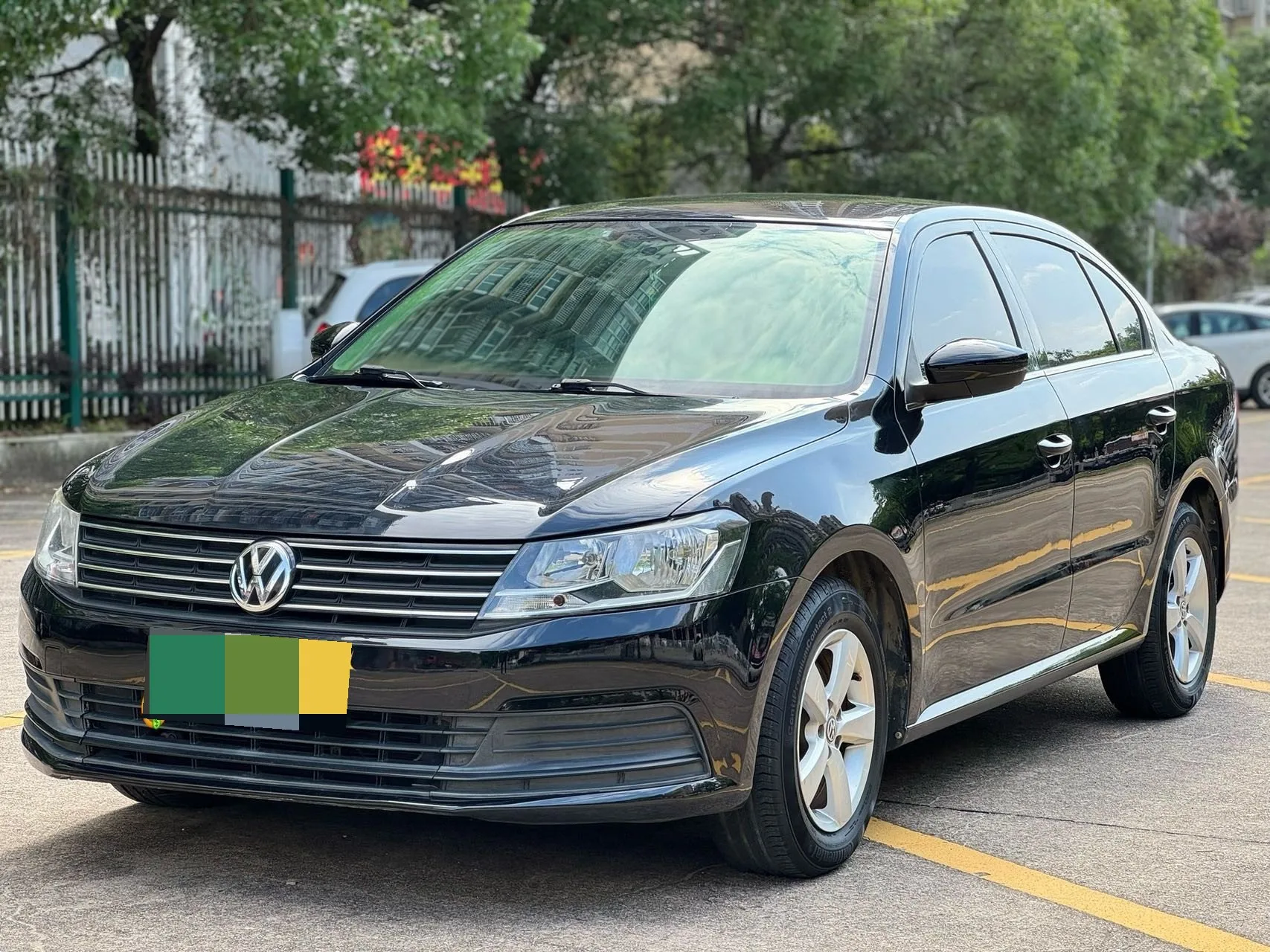 2015 Volkswagen Lavida 1.6L Automatic Fashion Edition