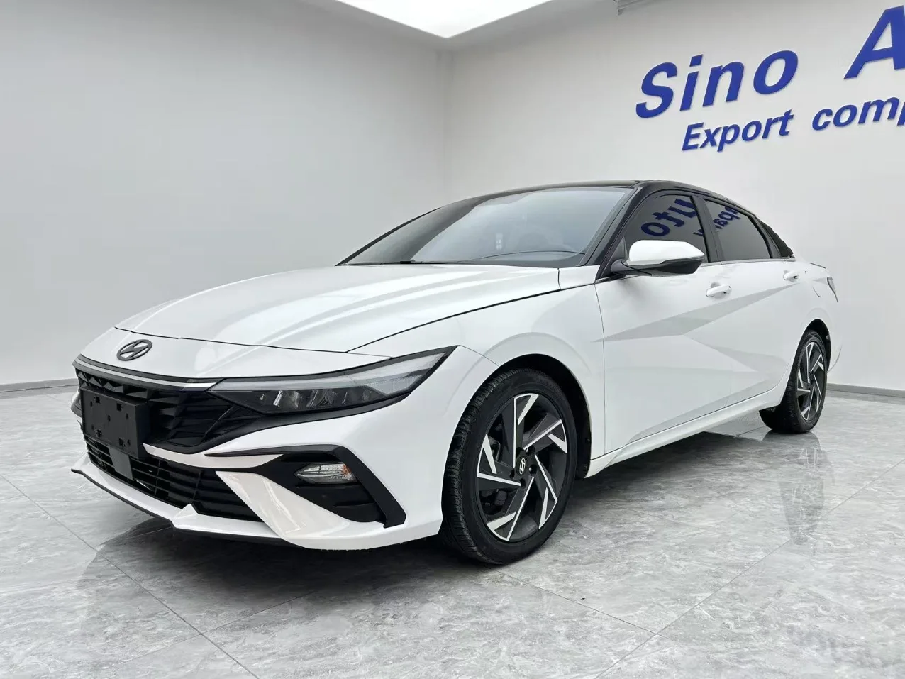 Hyundai Elantra 2023 1.5L CVT GLX Elite Edition