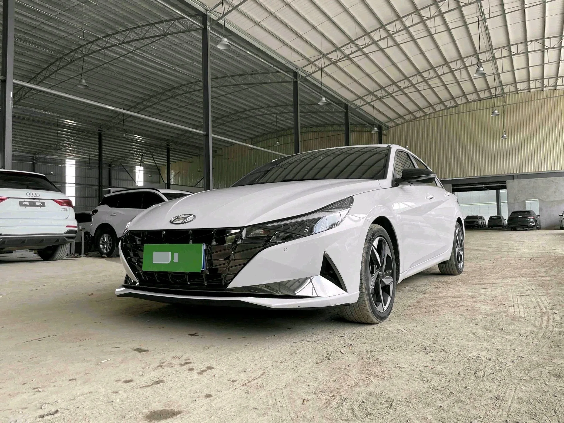 2022 Elantra 240TGDi DCT LUX Premium Edition