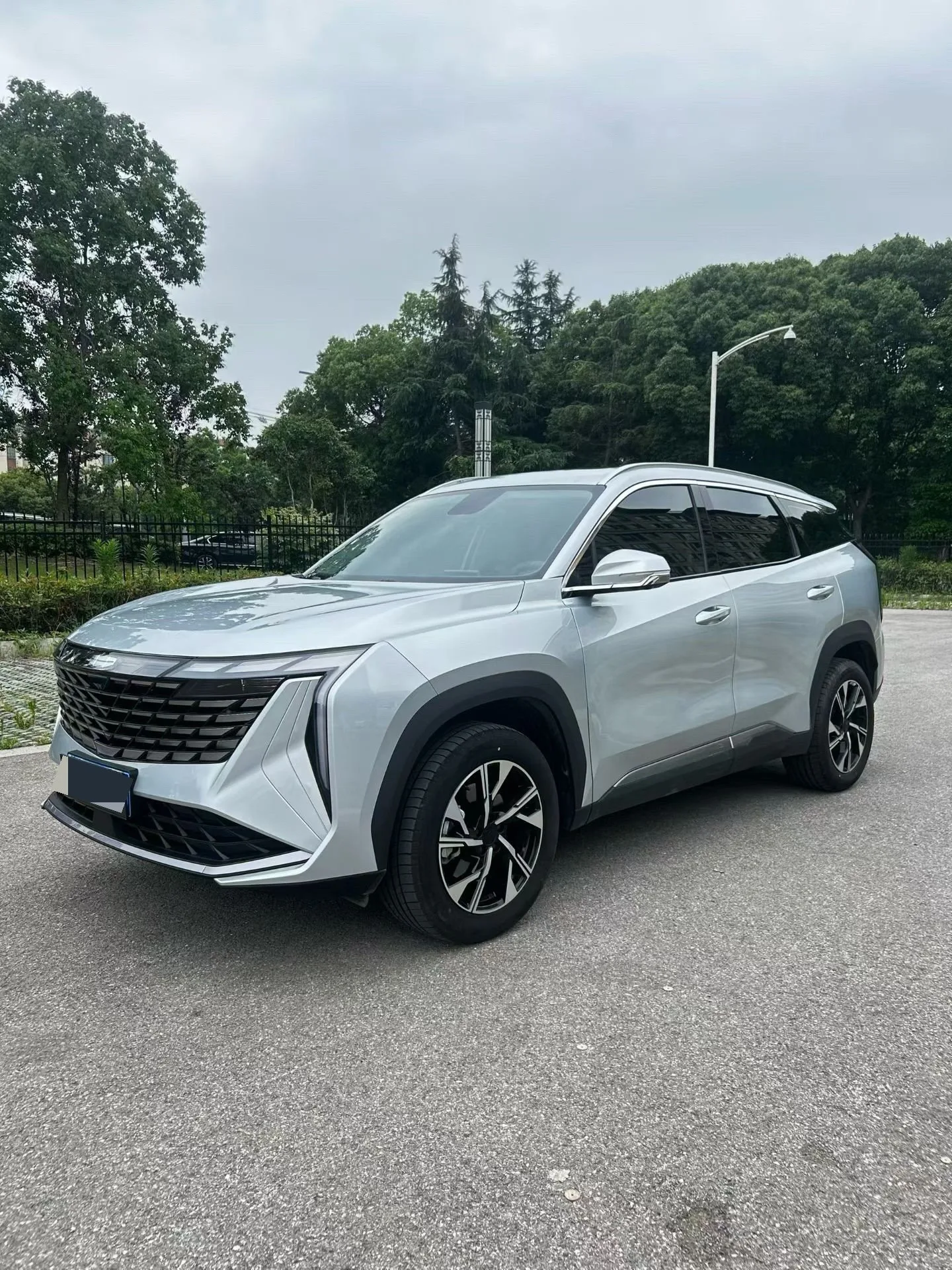 Geely Boyue L 2024 1.5TD DCT Premium Edition