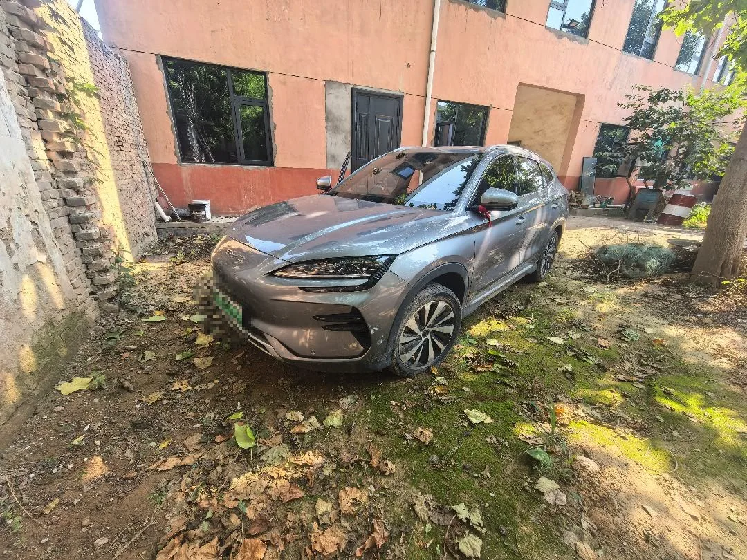 BYD 2023 Song PLUS EV Champion Edition 520KM Premium Automatic