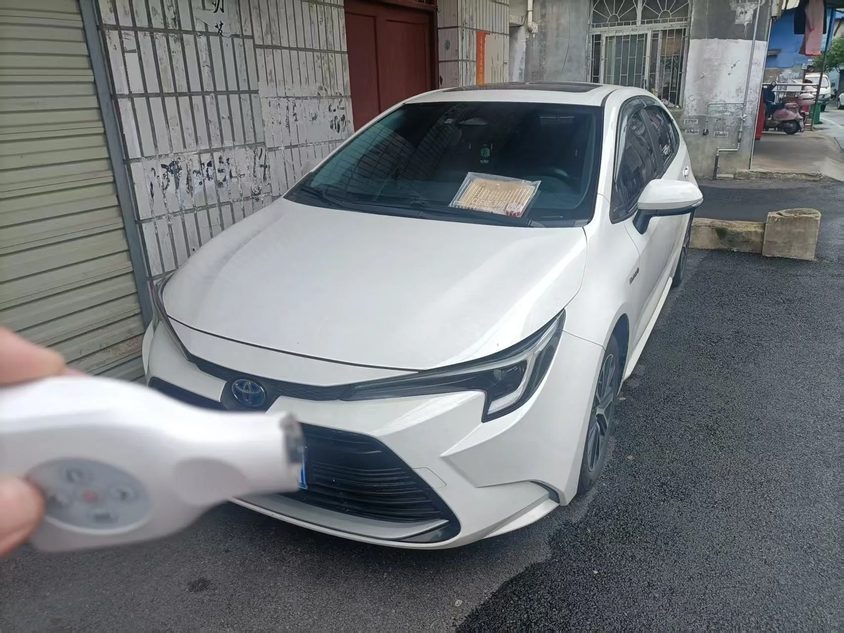 Toyota 2023 Corolla Hybrid 1.8 CVT Intelligent Electric Hybrid Luxury Edition Automatic Transmission