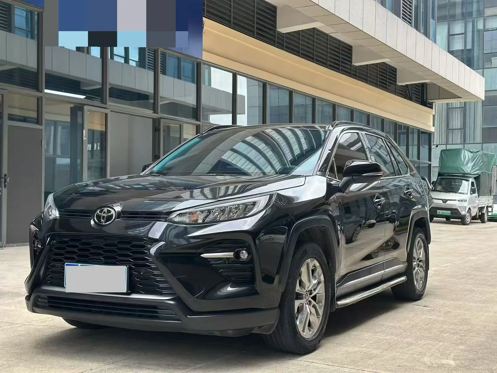 2020 Toyota RAV4 2.0L CVT 2WD Luxury Edition