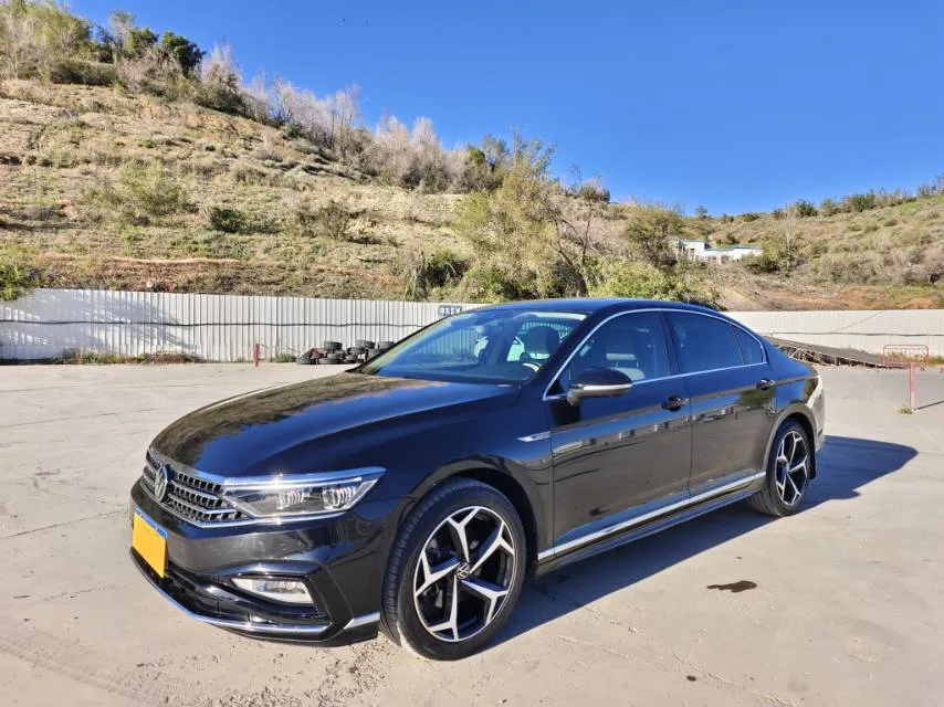 2022 大众汽车 过去的 380TSI DSG 基本的 模型