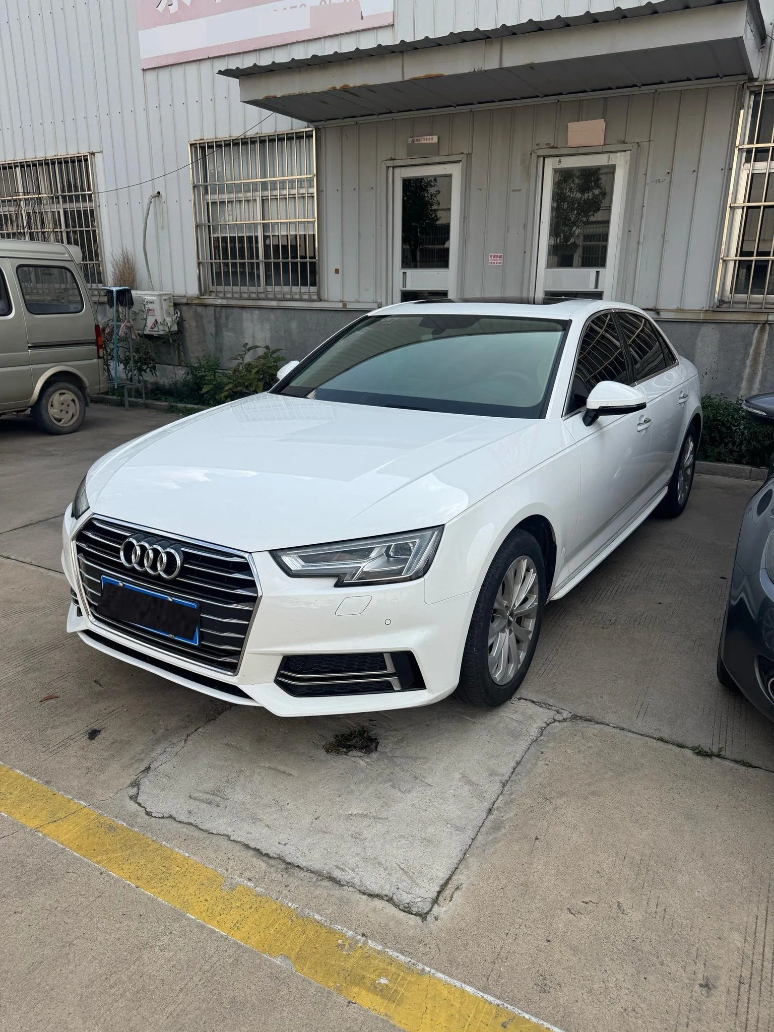 Audi A4L 2019 40 TFSI Progressive (China VI Emission Standard)