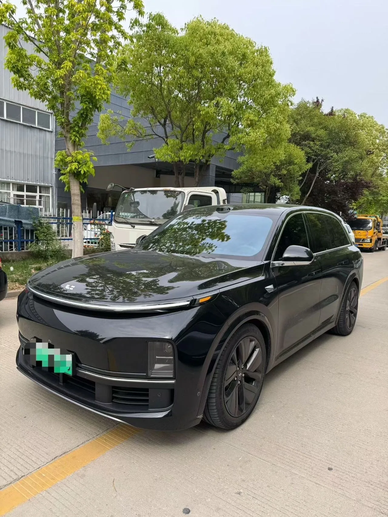 Li Auto 2025 L8 Max Intelligent Renewal Edition Automatic Transmission