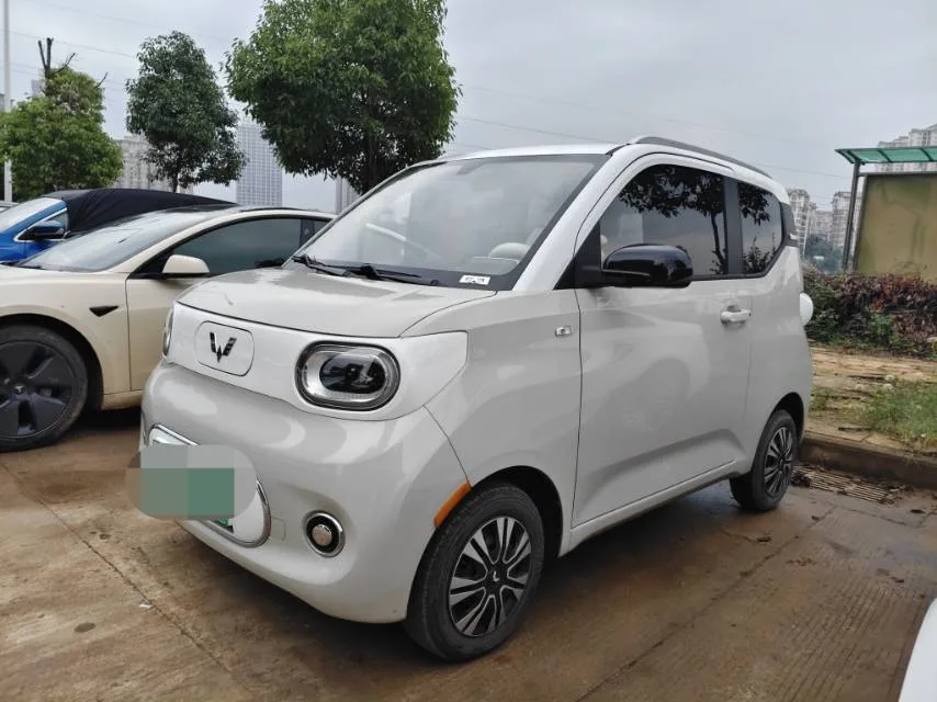Hongguang MINIEV 2024 Macaron Model, 215km