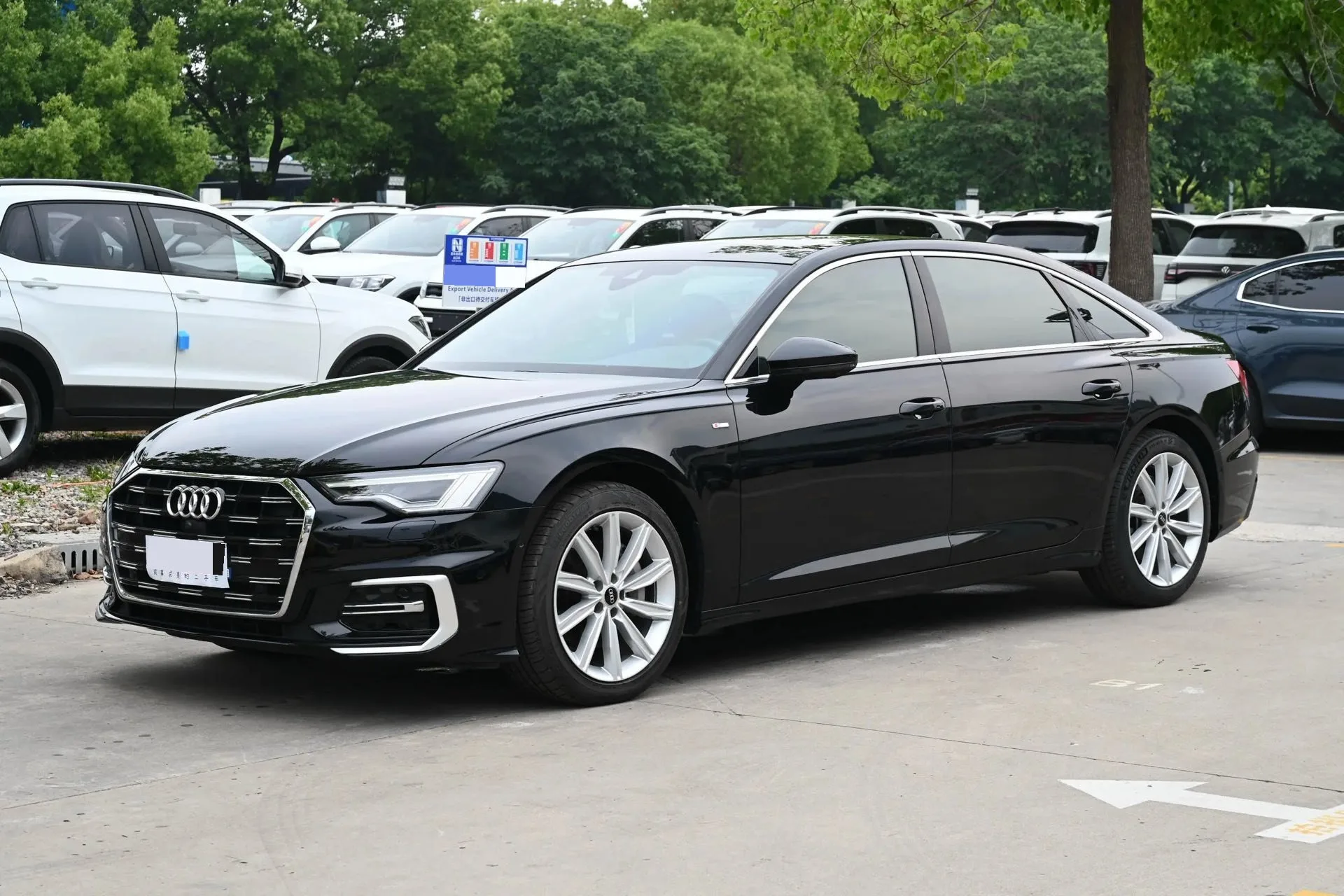 Audi A6L 2022 Facelift 45 TFSI Dynamic Edition
