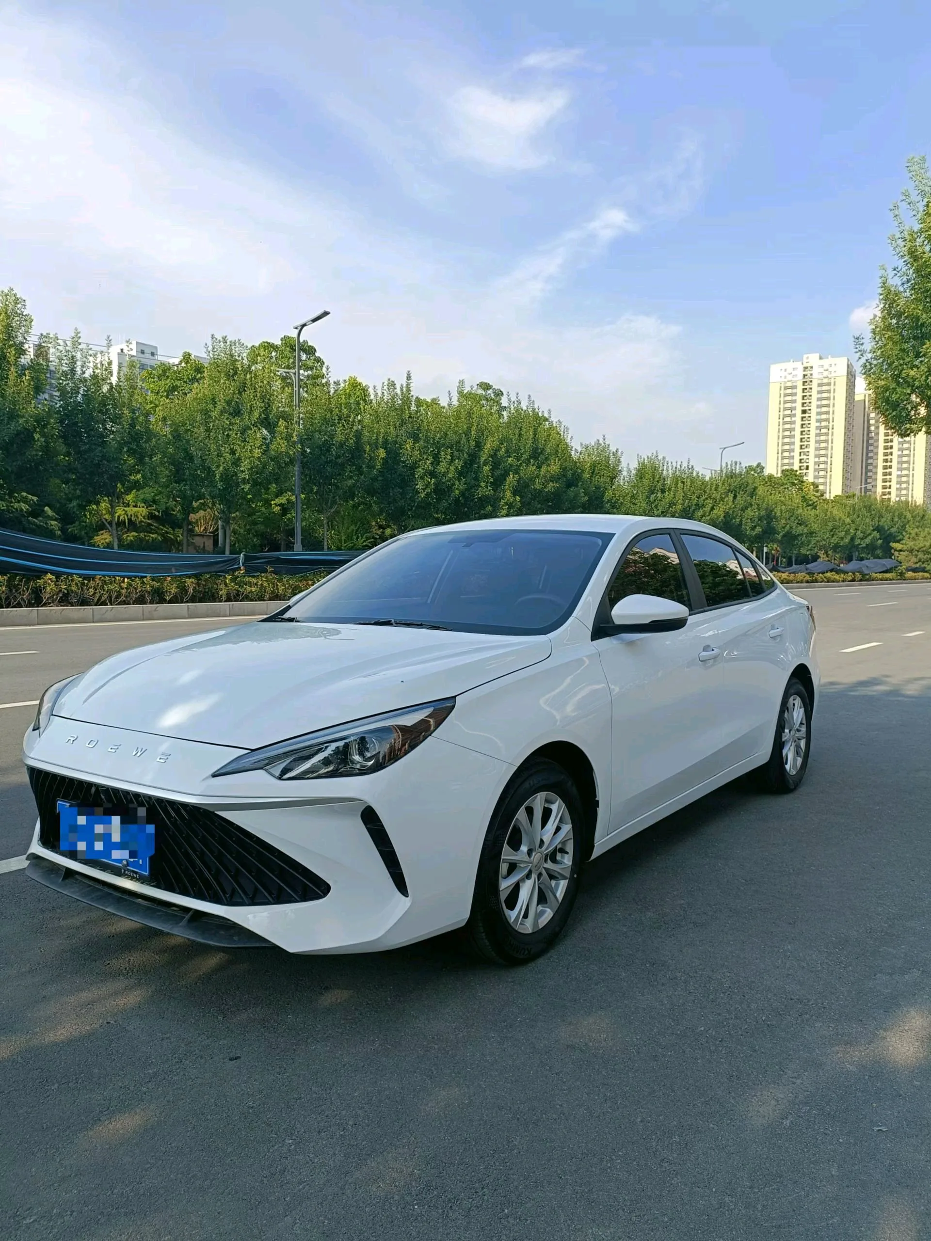 Roewe 2026 i5 1.5 Comfort Edition (Manual Transmission)