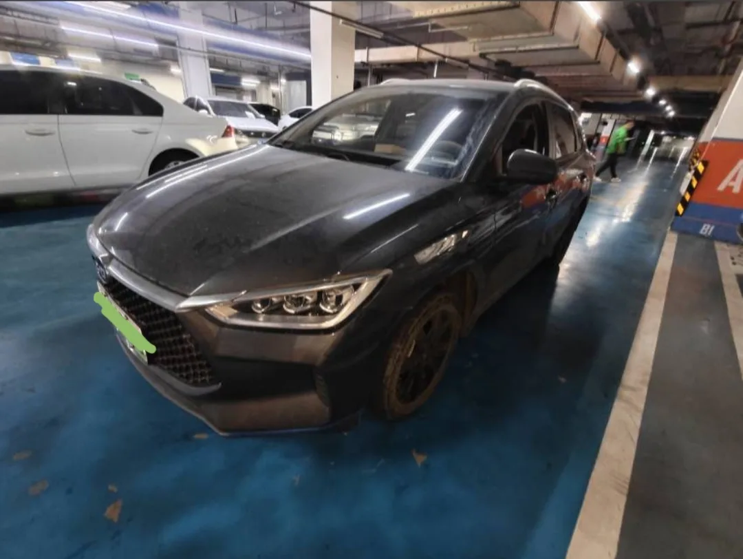 BYD e2 2021 Premium Edition