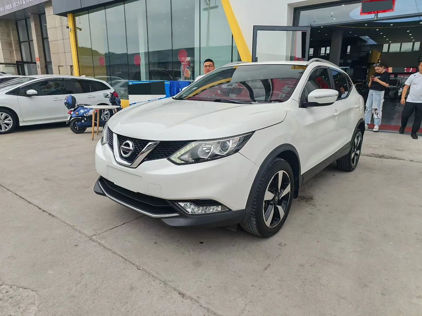 Nissan Qashqai 2017 2.0L CVT Smart Edition (National V Emission Standard)