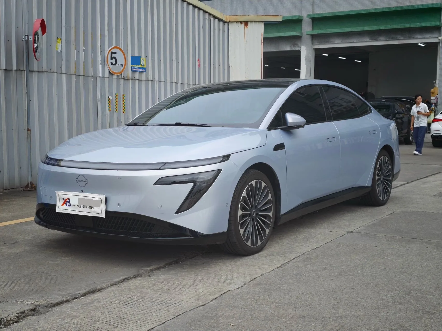 2025 Nissan N7 625 Max Automatic