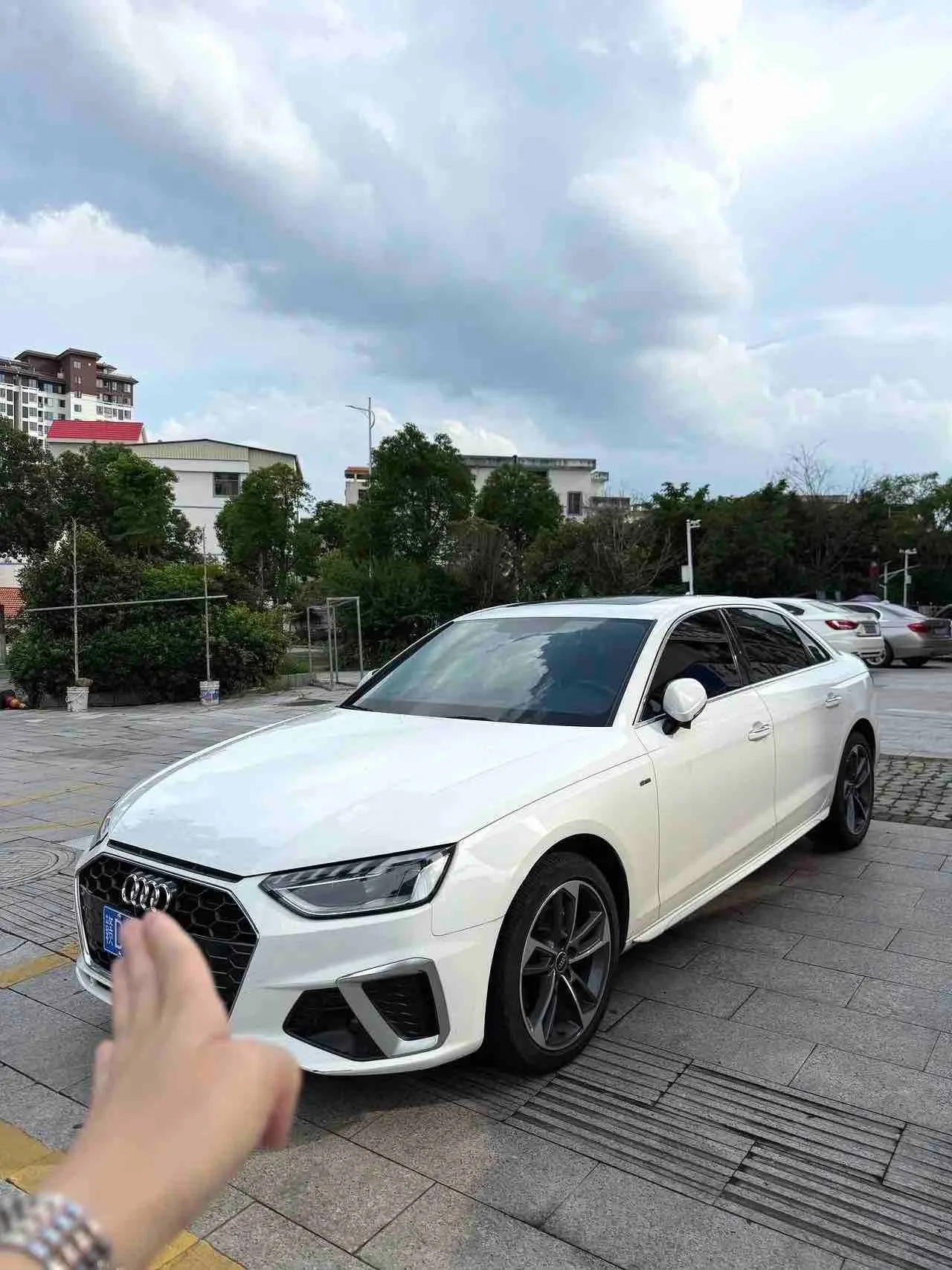 Audi A4L 2022 40 TFSI Fashion Dynamic Edition