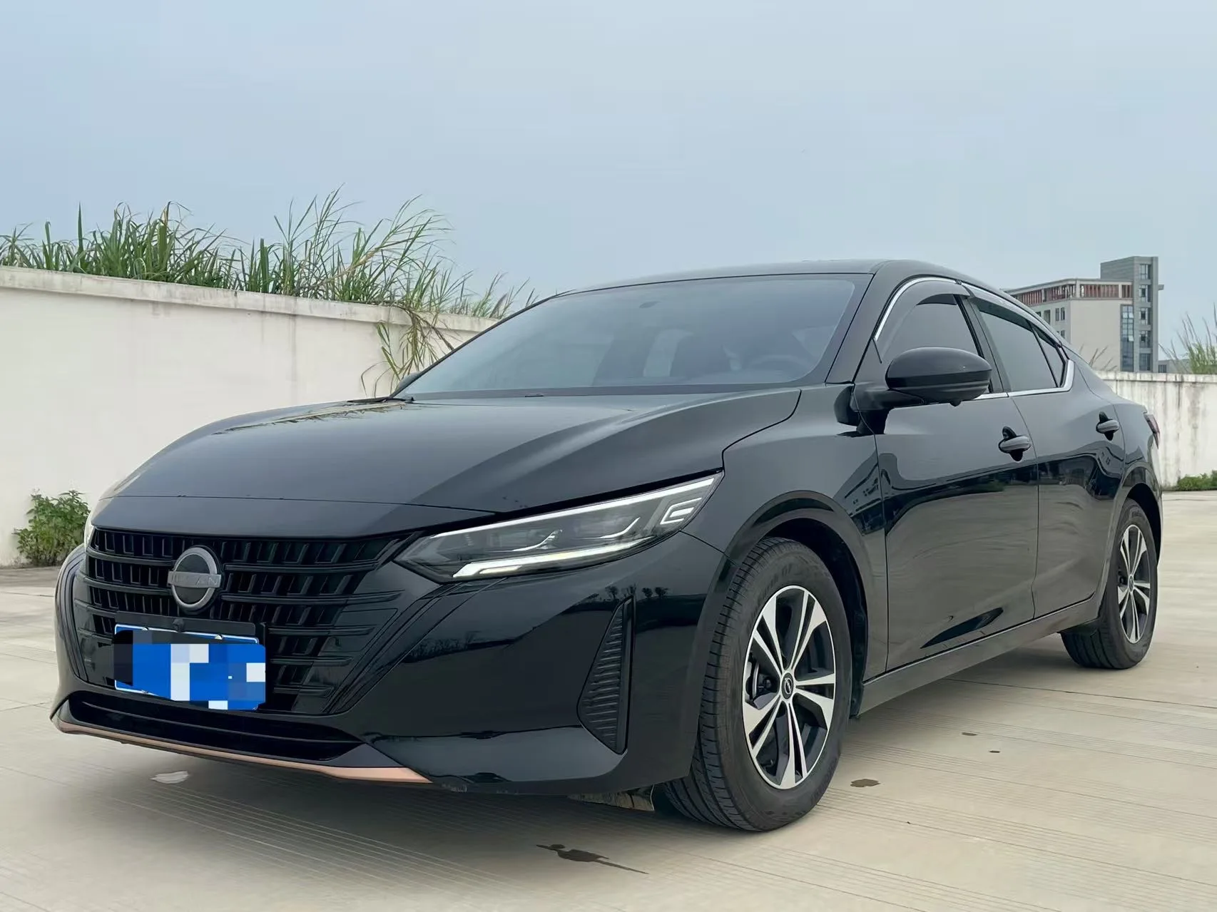 2023 Nissan Sylphy 1.6 CVT Black Gold Edition Automatic