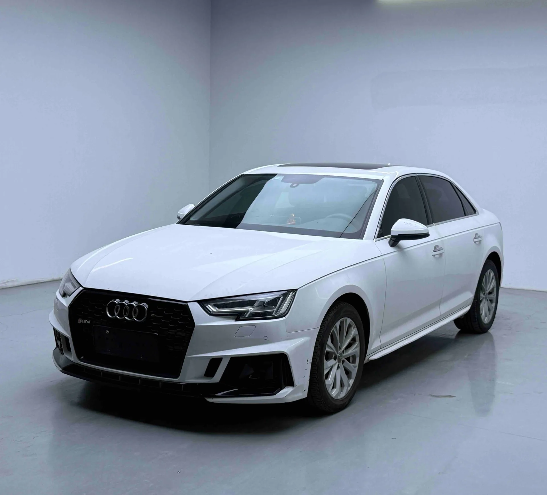 Audi A4L 2019 40 TFSI Progressive (China VI Emission Standard)