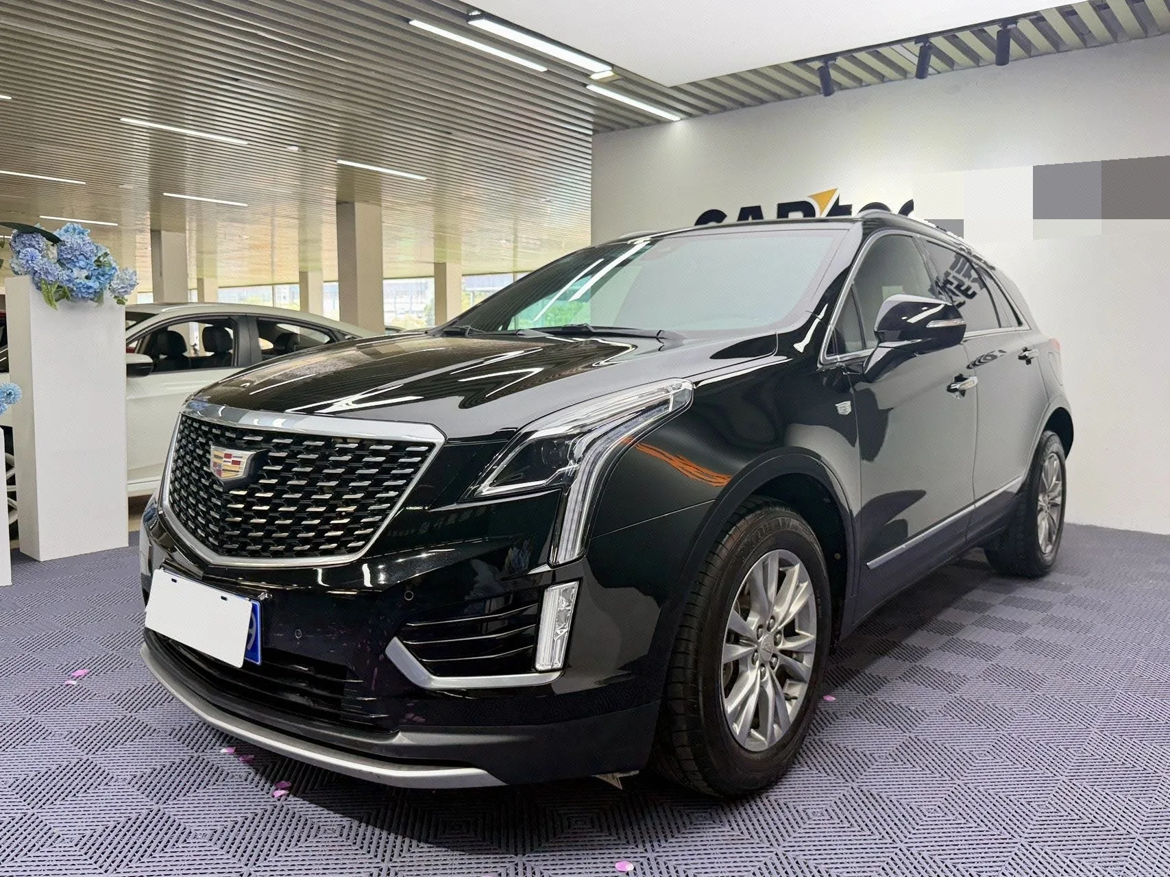 Cadillac XT5 2022 2.0T 2WD Luxury