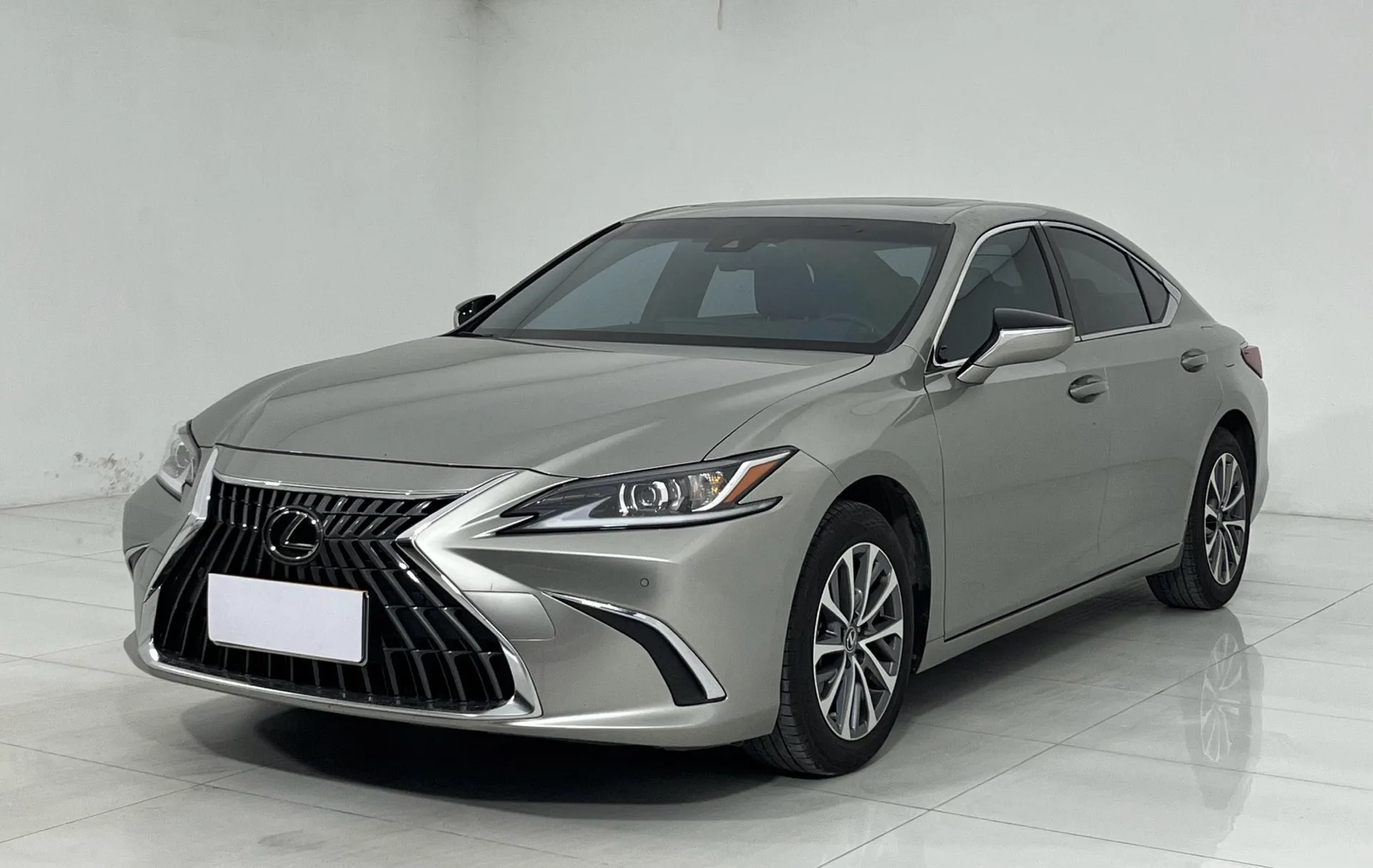 Lexus ES (Imported) 2024 ES200 2.0 CVT Premium Edition Automatic