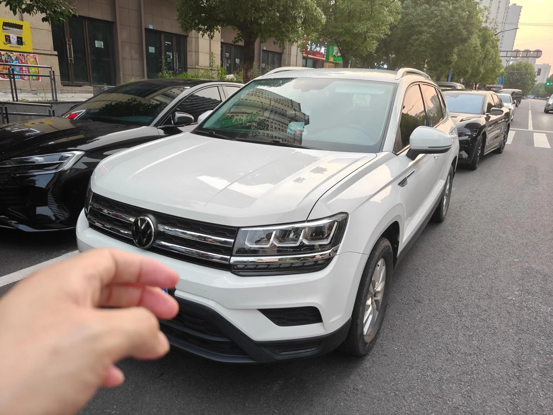 Tharu 2022 280TSI 2WD Fashion Edition