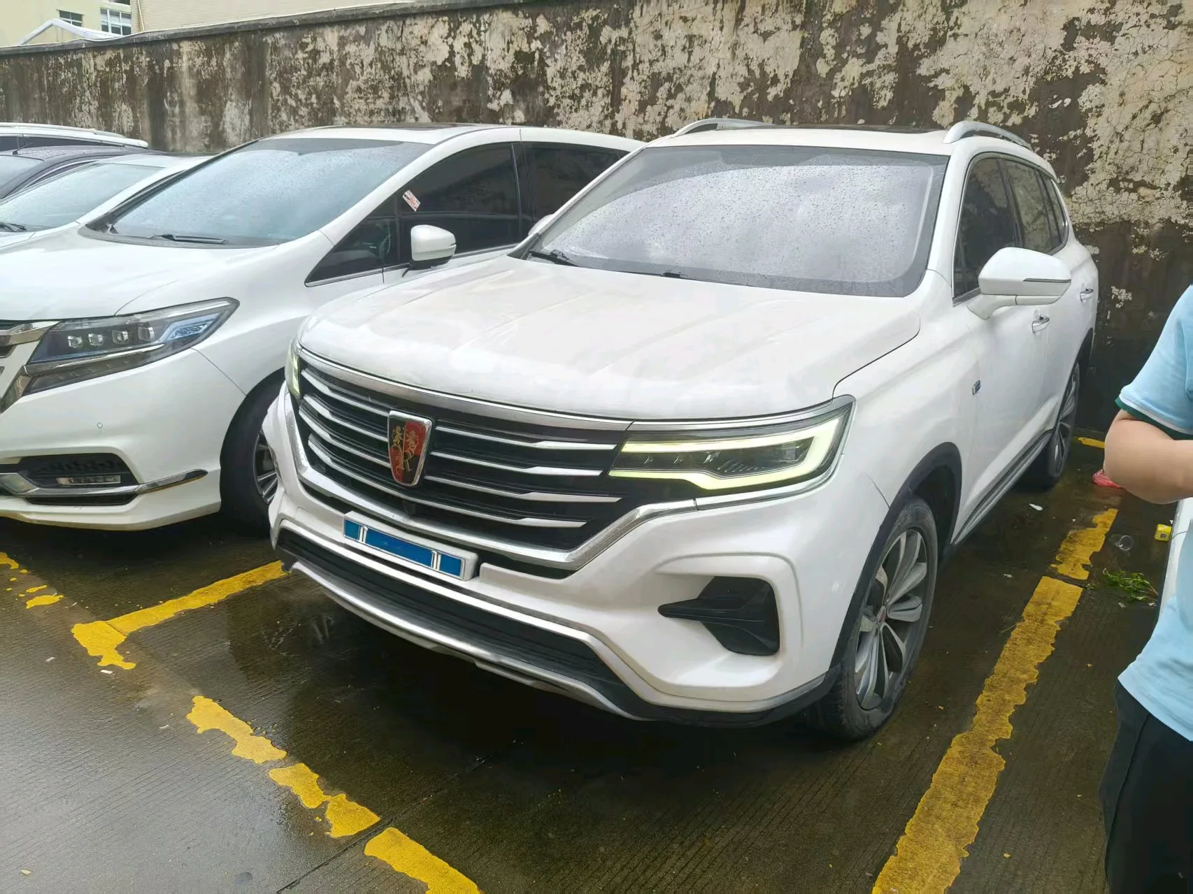2019 Roewe RX5 MAX 300TGI Automatic Smart Driving Health Cabin Edition