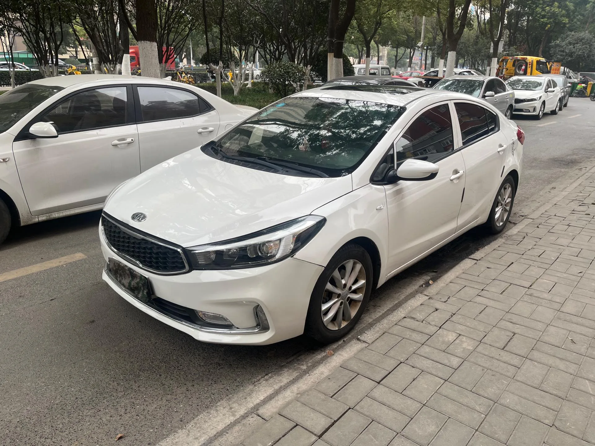 Kia K3 2016 1.6L Automatic GLS