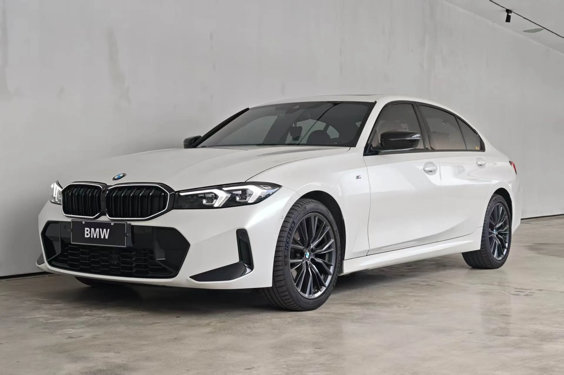 2024 BMW 3 Series 325Li 2.0T M Sport Shadow Edition Automatic