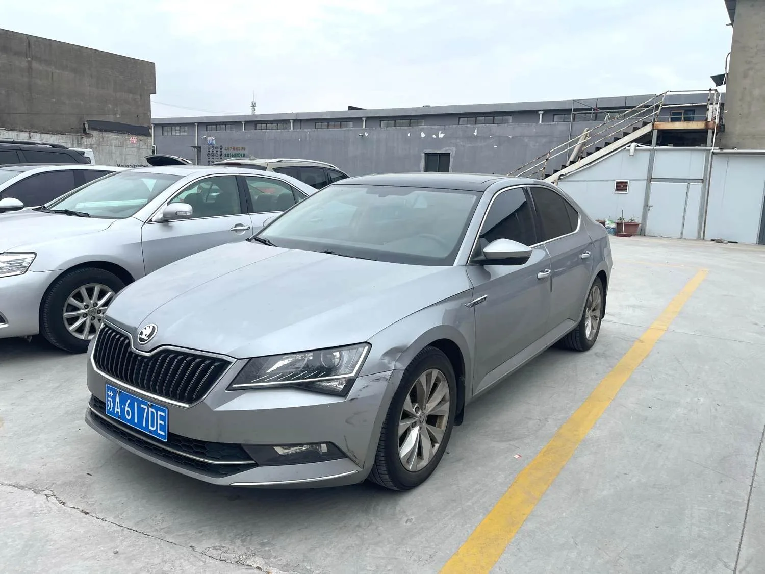 Superb 2018 TSI330 DSG Comfort Edition (National V Emission Standard)