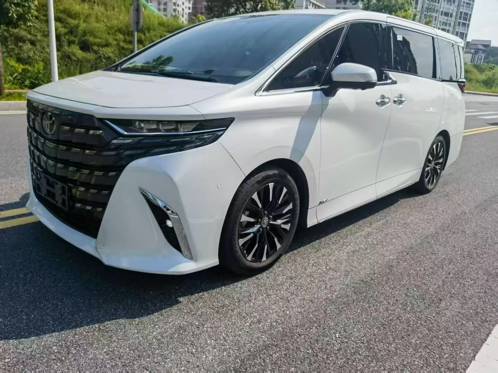 Toyota Alphard (Imported) 2024 Alphard 2.5 CVT Premium Edition Automatic Transmission