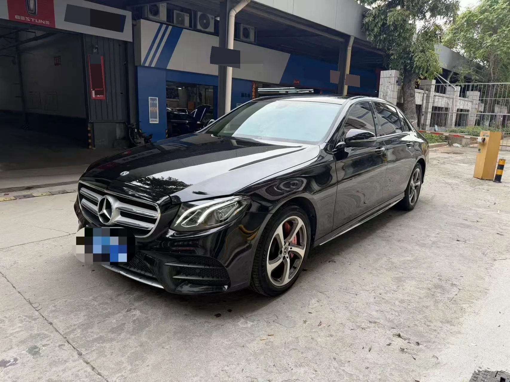 Mercedes-Benz E-Class 2018 E 300 L Fashion Edition