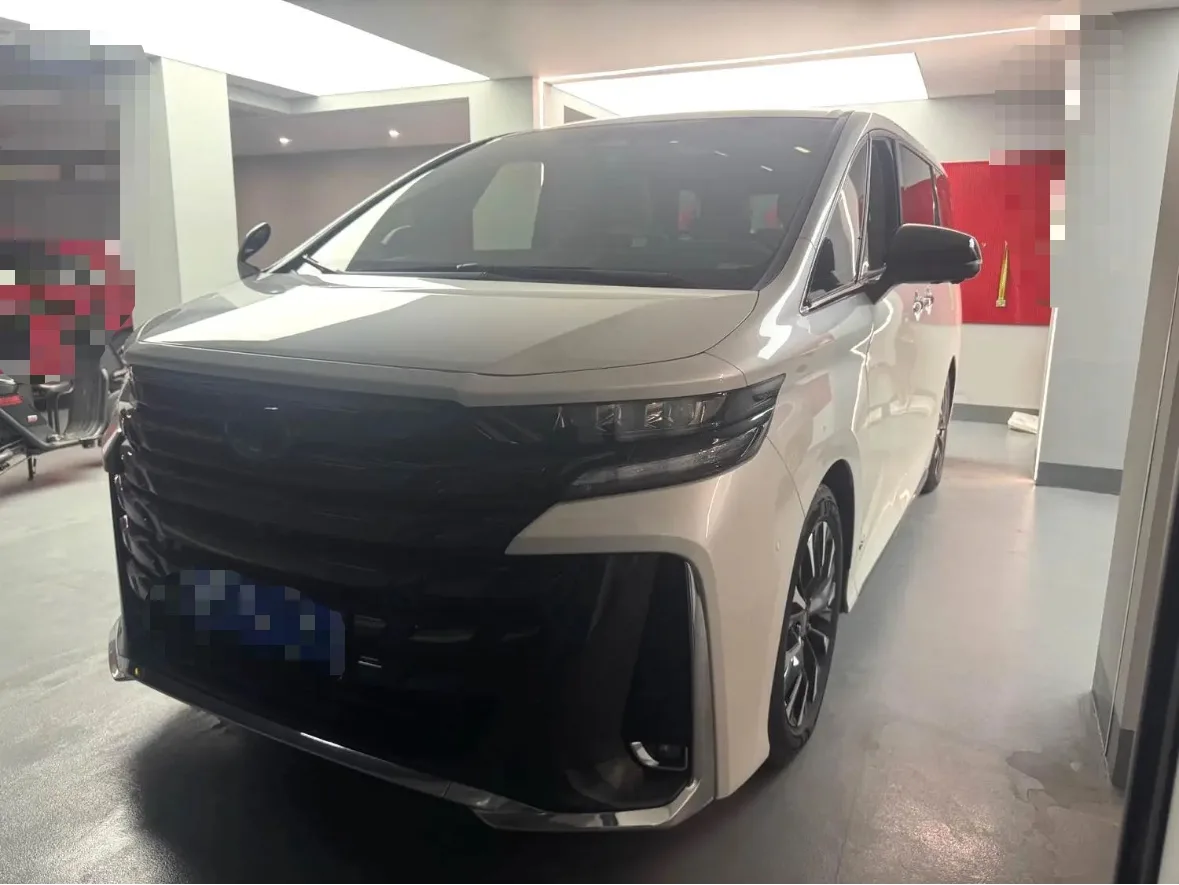 Toyota Vellfire (Imported) 2025 Model Year Crown Vellfire 2.5 CVT Ink Gold Executive Edition Automatic Transmission