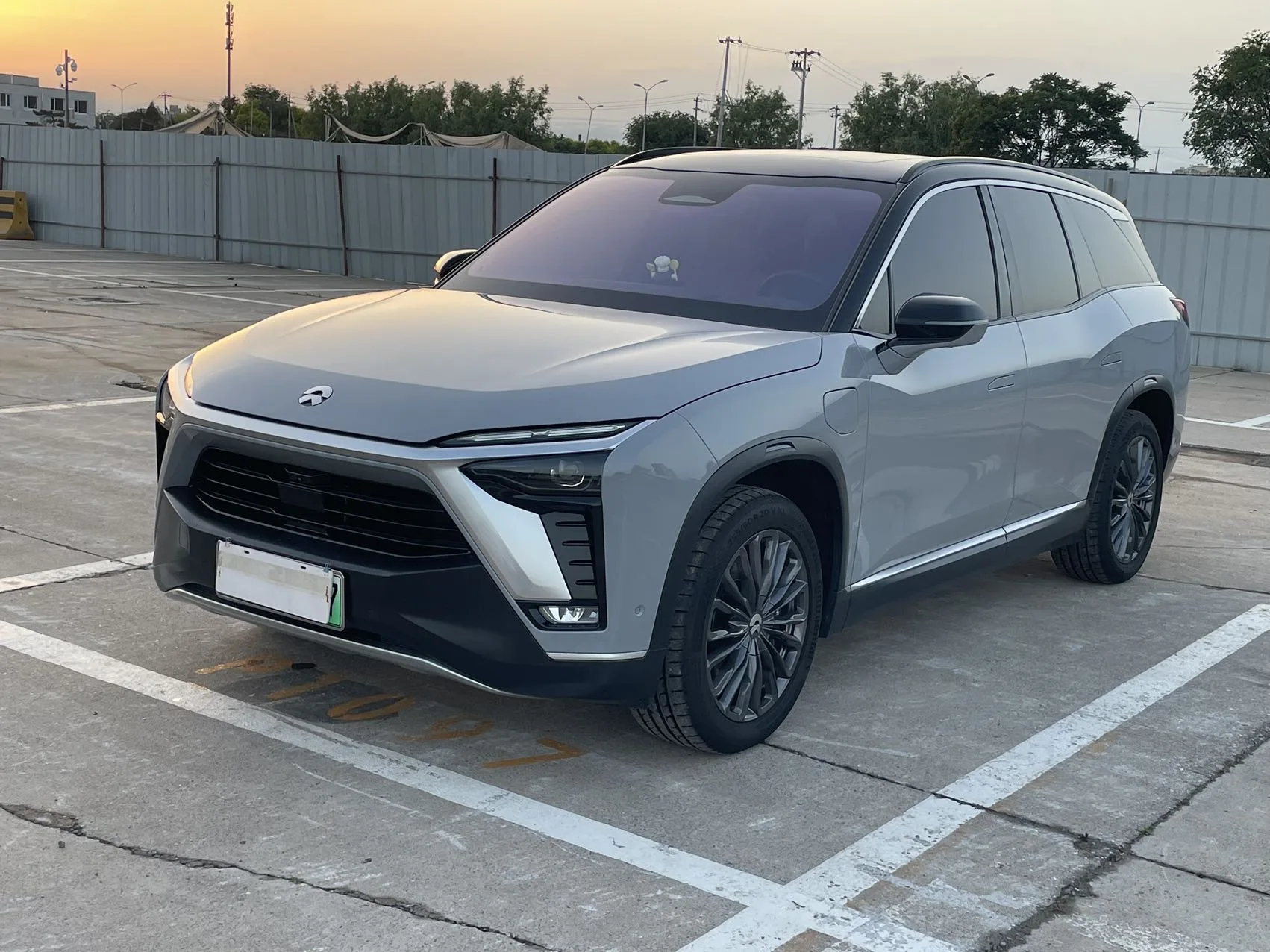 NIO ES8 2020 580KM Signature Edition Six-Seat Version
