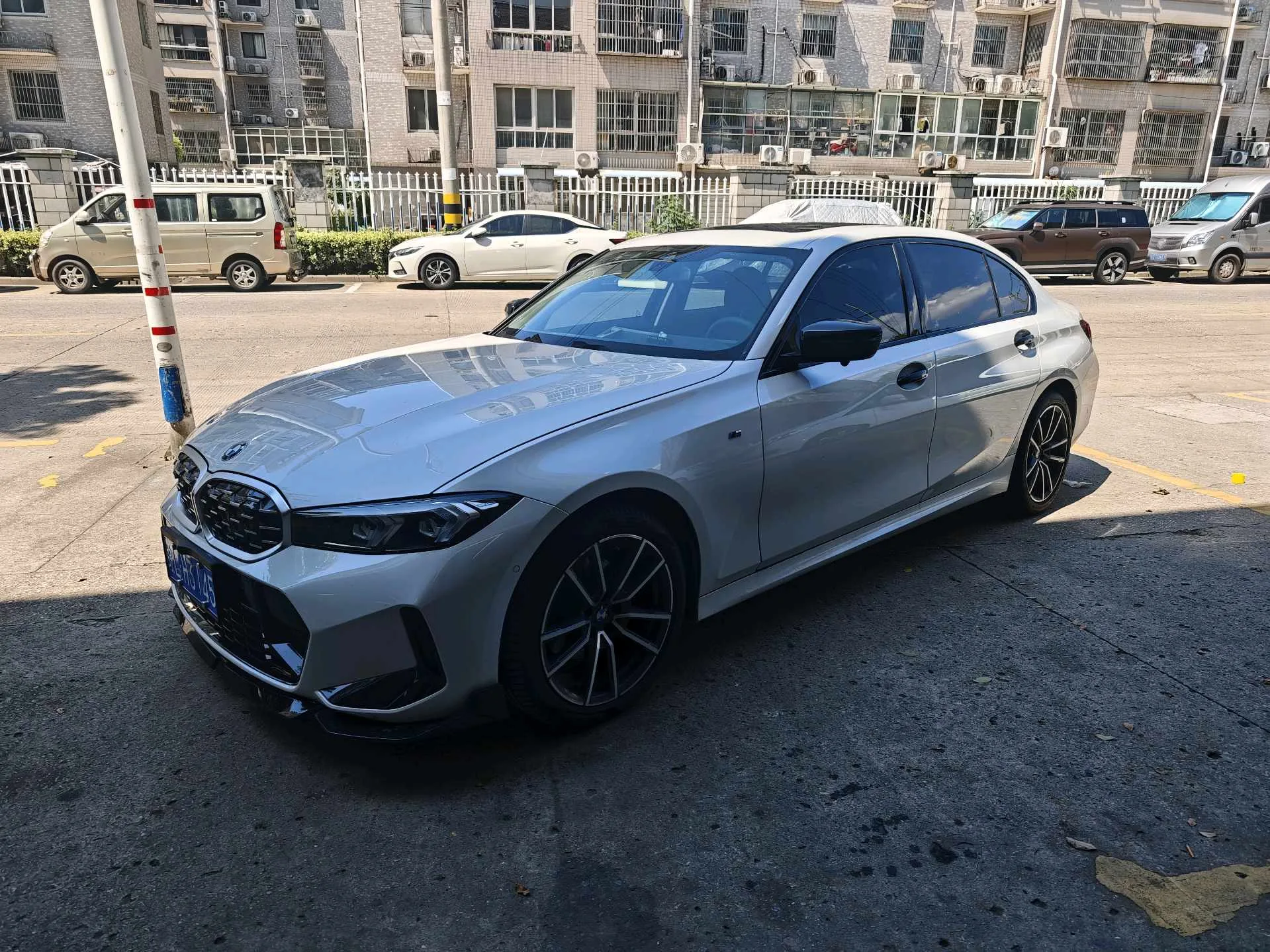 2024 BMW 3 Series 325i 2.0T M Sport Package Automatic